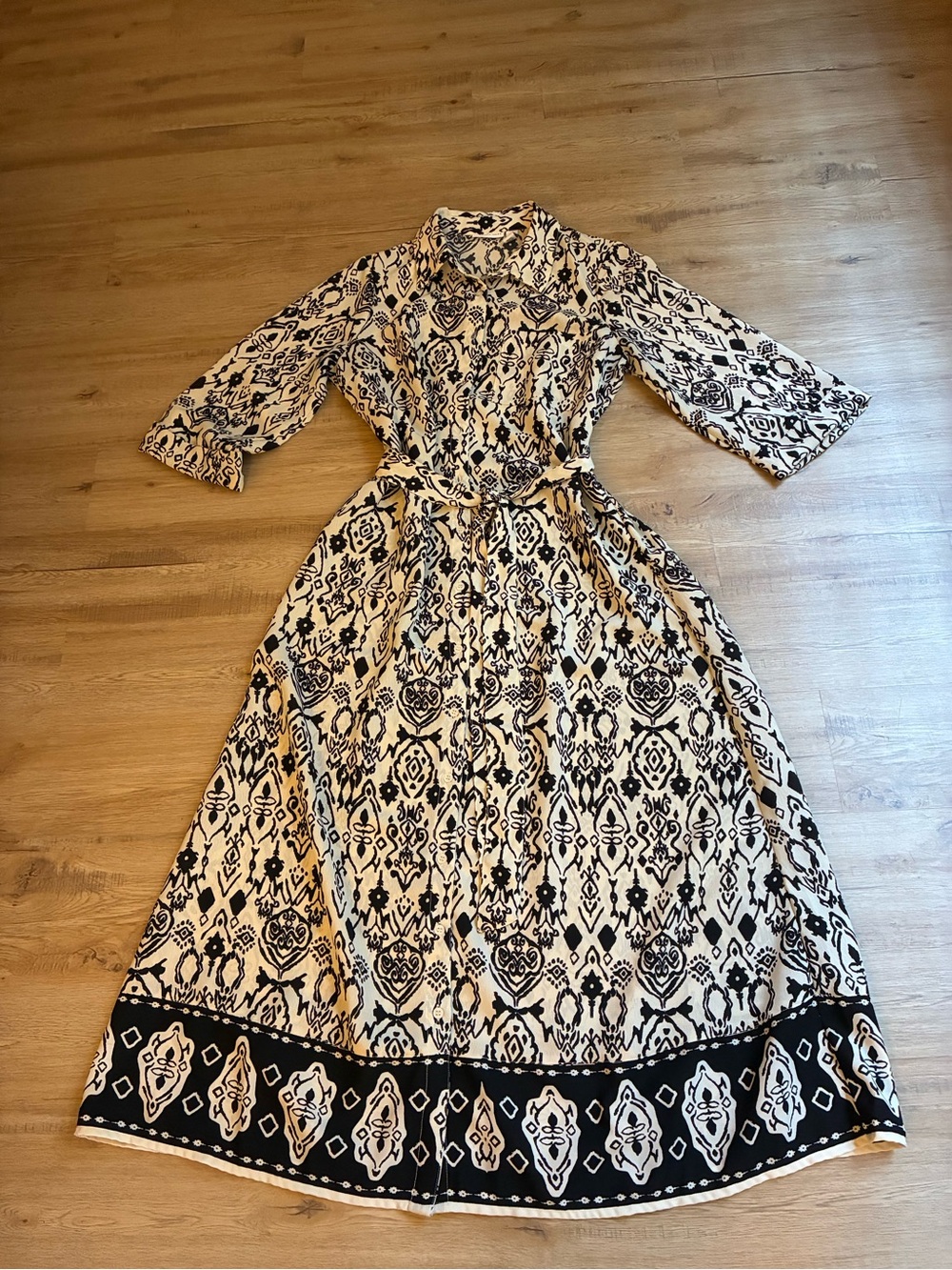 Sincerely Jules Black & Cream Printed Maxi Dress with Waist Tie